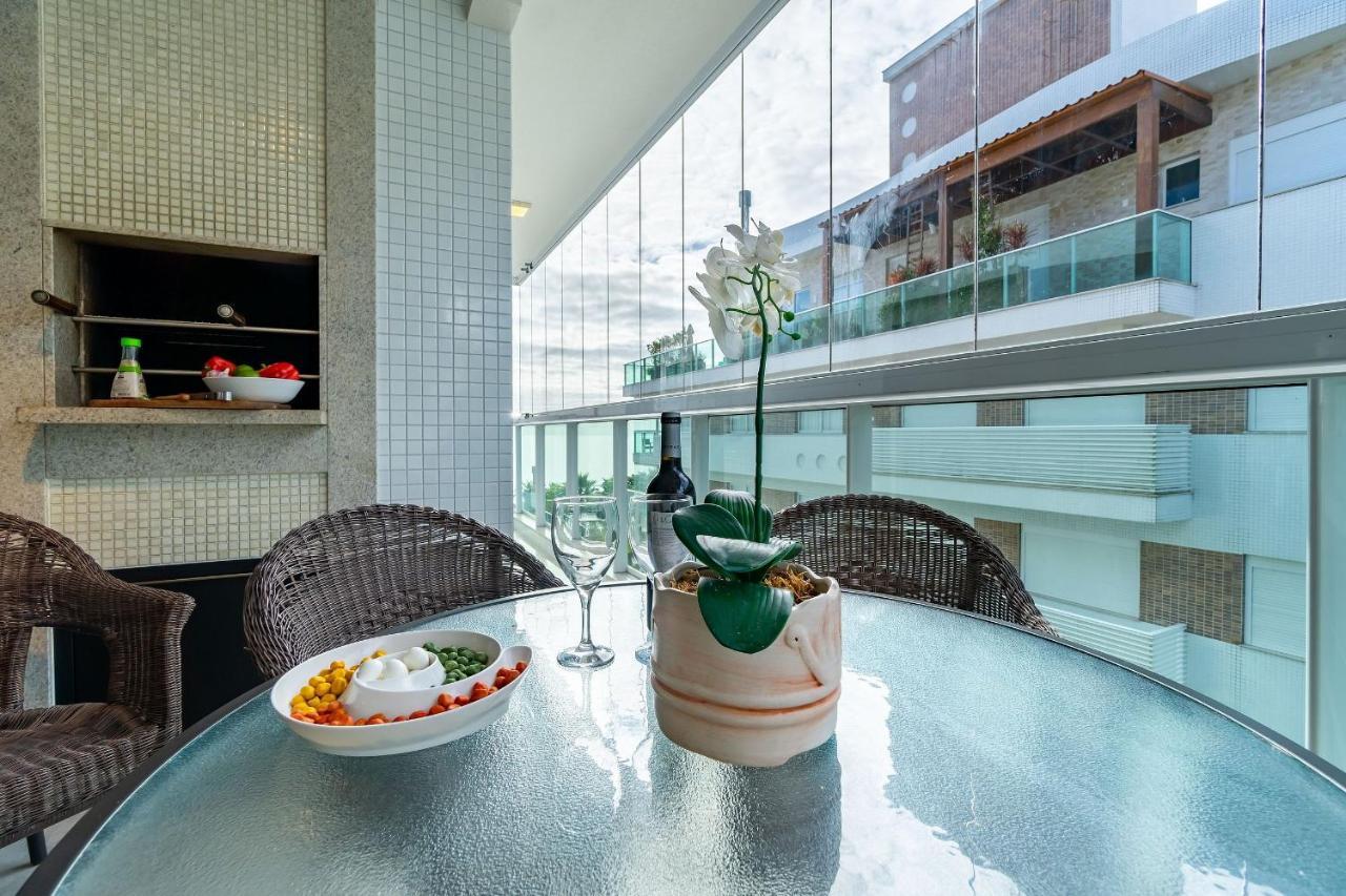 Varandas Do Atlantico - Apartamento Impecavel Em Condo Pe Na Areia Бомбиняс Екстериор снимка