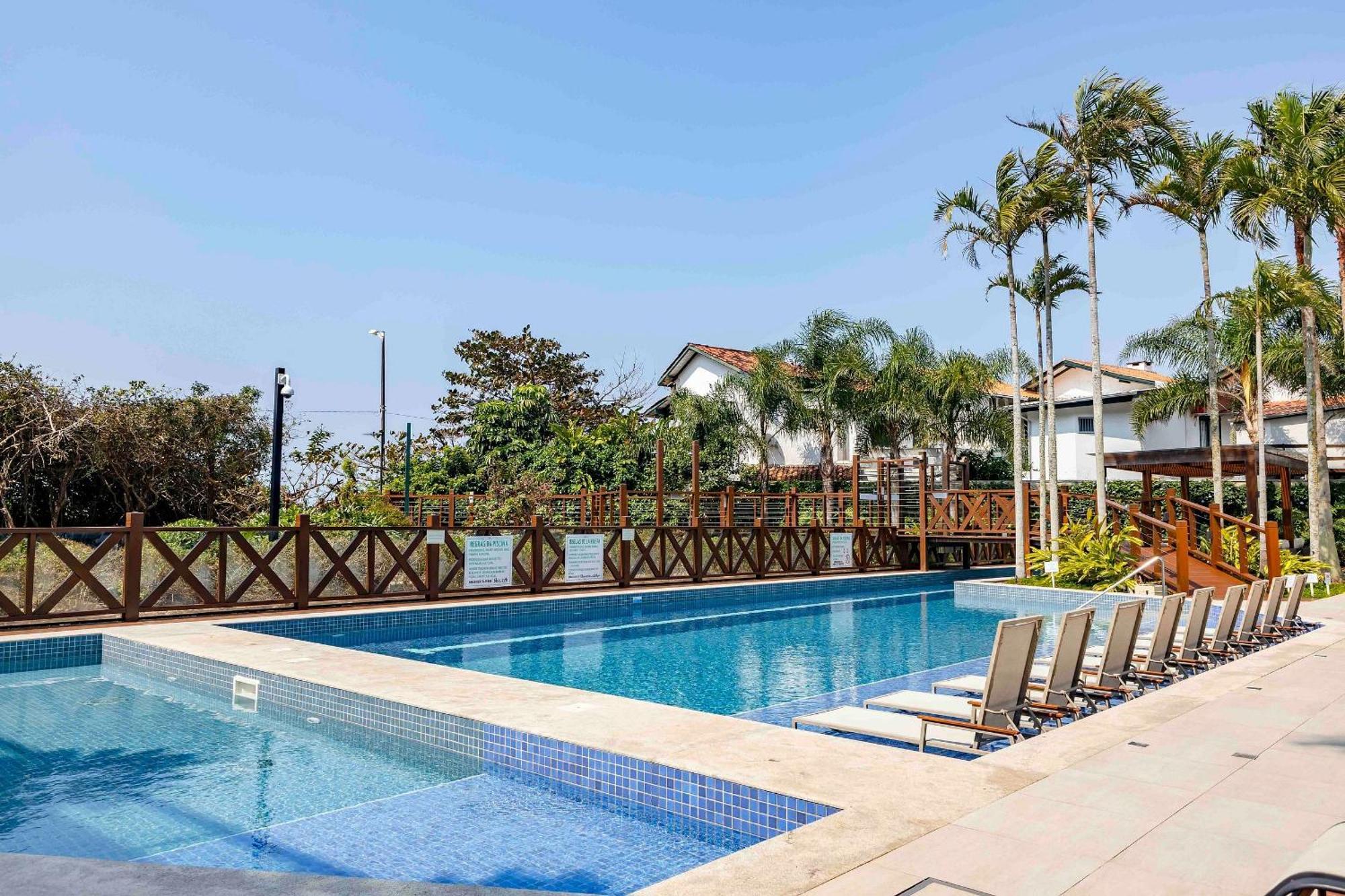 Varandas Do Atlantico - Apartamento Impecavel Em Condo Pe Na Areia Бомбиняс Екстериор снимка